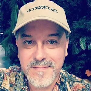 Meet your Posher, Wayne